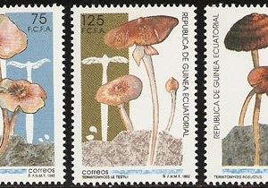 Sellos Guinea Ec. 159-61.Setas autóctonas