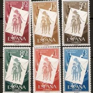 Sello 1200-05.Pro infancia húngara