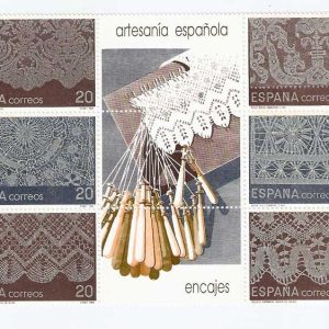 3016-21. Artesanía española. Encajes