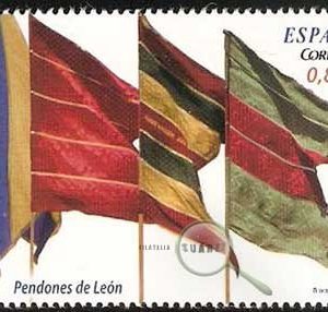 4728.Pendones de León
