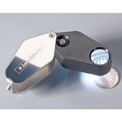 Lupa de bolsillo con LED (10x). Leuchtturm