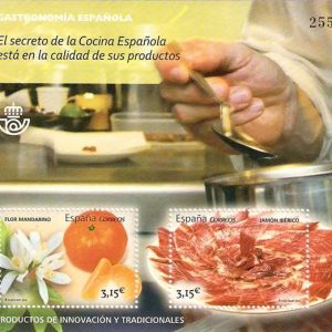 4885-86. Sello Gastronomía Española. Ajo blanco y jamón