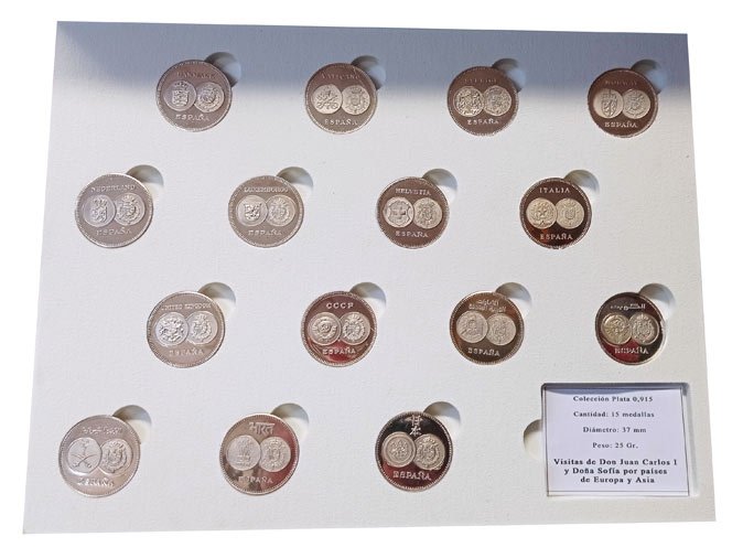 Colección 15 Medallas Plata Visitas Reyes Europa y Asia