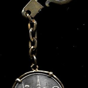 Moneda 50 Francos Bélgica 1958 en Llavero Plata